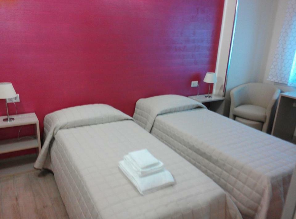 سان كاتالدو B&B Del Corso المظهر الخارجي الصورة