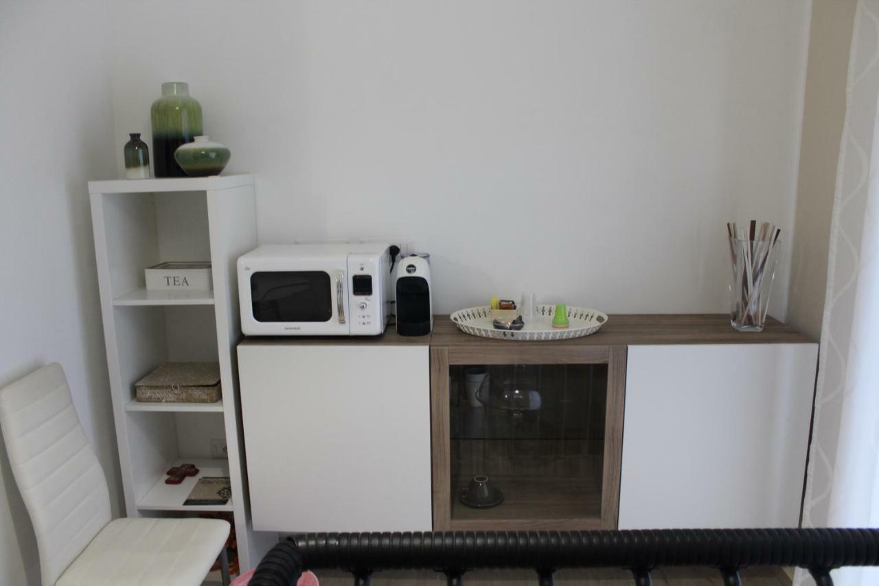 سان كاتالدو B&B Del Corso المظهر الخارجي الصورة